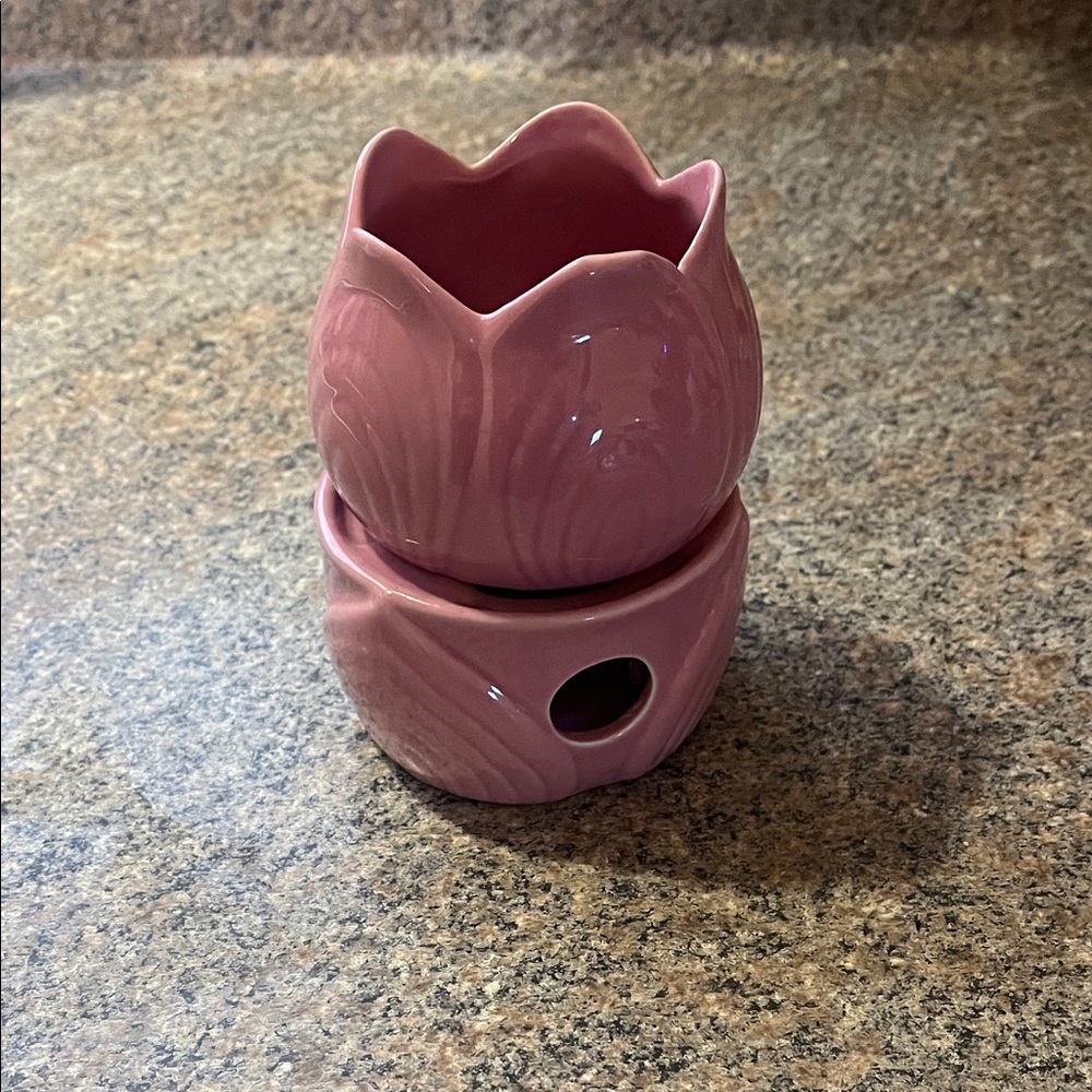 Pink Ceramic Tulip Diffuser